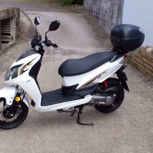 Secondhand 2018 SYM Jet4R Naked 50cc 2T scooter - White